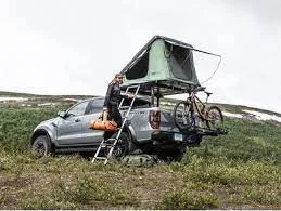 ---Basin Wedge Rooftop Tent