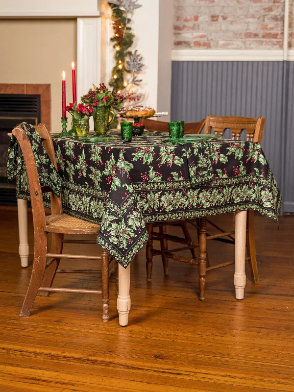  -Anti-scratch sofa protective coverHolly Dining Cloth